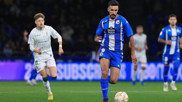 Quiles durante el encuentro de este sábado contra el Córdoba en Riazor.