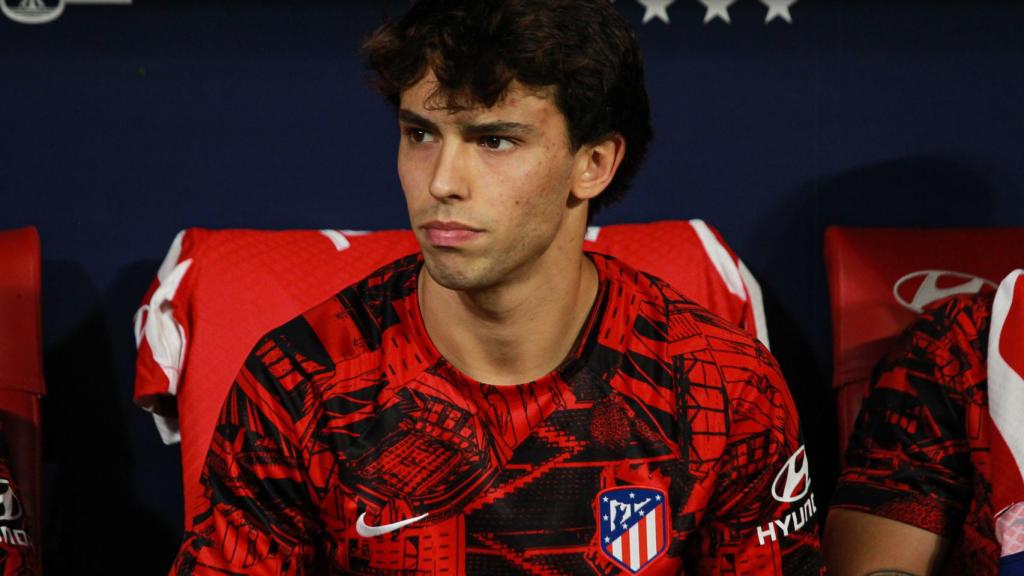 Joao Félix en el banquillo del Civitas Metropolitano