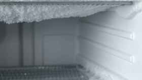 Ahorra en tu factura de la luz con estos sencillos trucos para que el congelador no consuma en exceso.