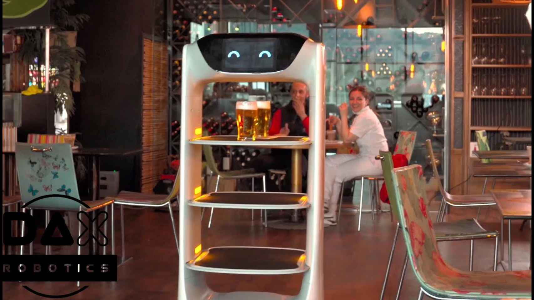 Robot camarero Delibot