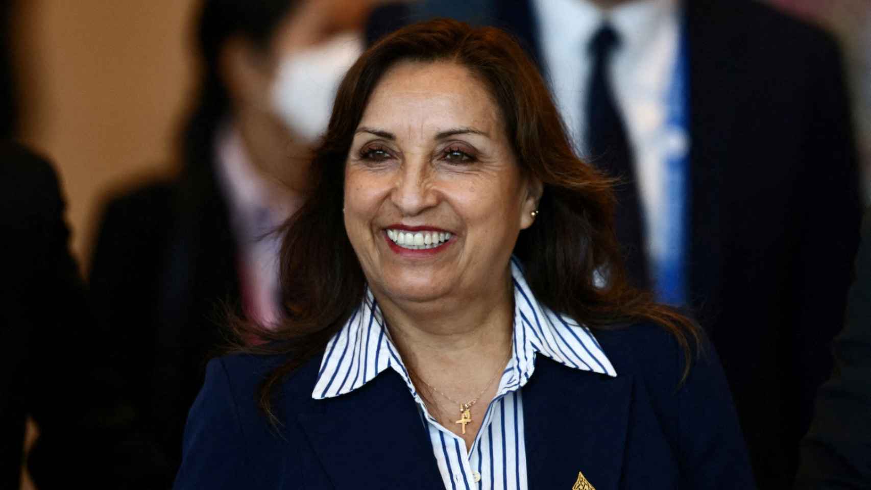 Dina Boluarte durante uno de sus viajes como vicepresidenta.