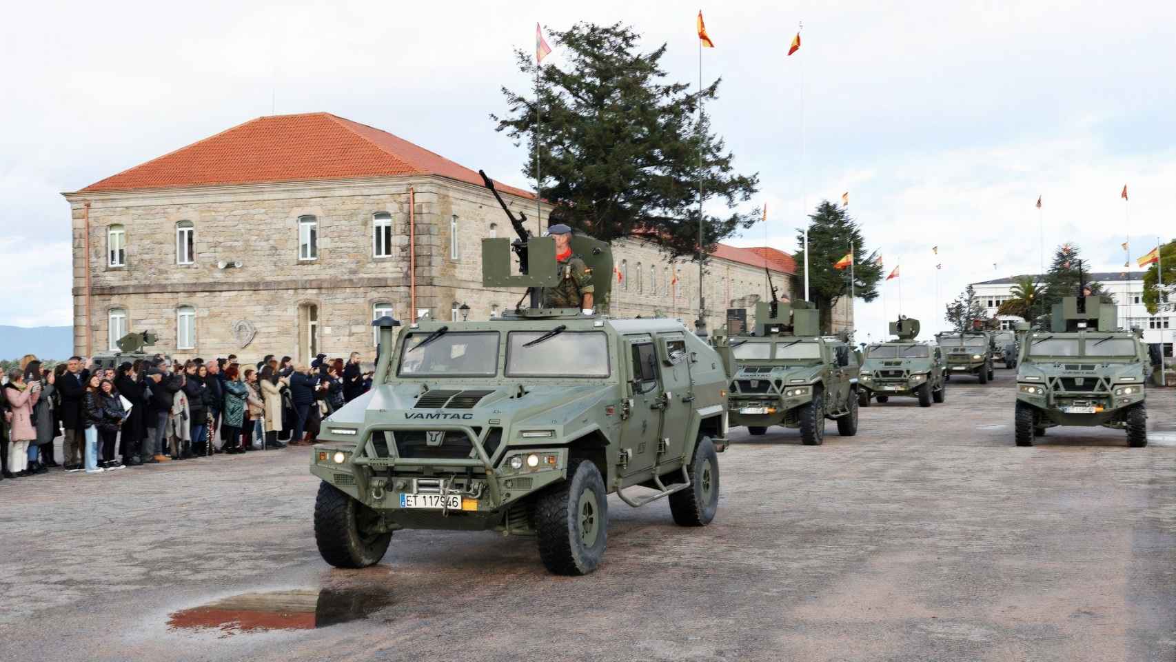 Parada militar por el día de la Inmaculada Concepción en Pontevedra.