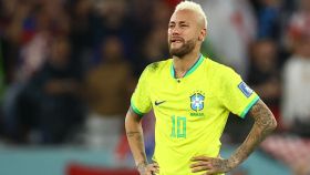 Neymar llora tras la eliminación de Brasil.