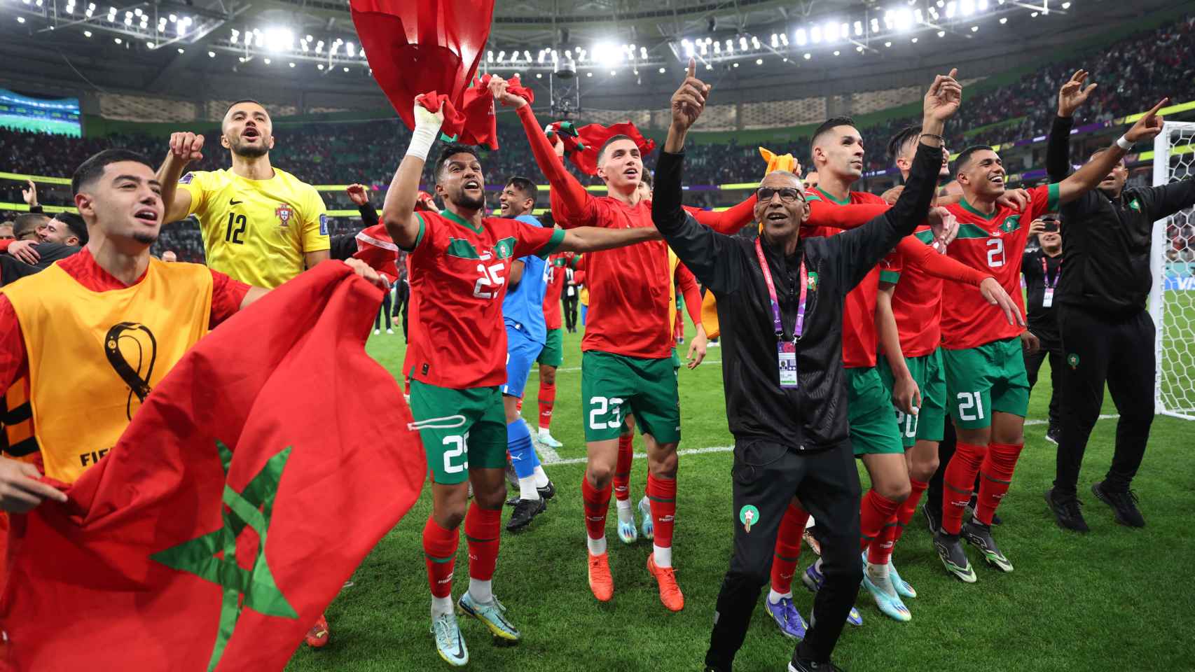 Los jugadores de Marruecos celebran el pase a la semifinal del Mundial de Qatar