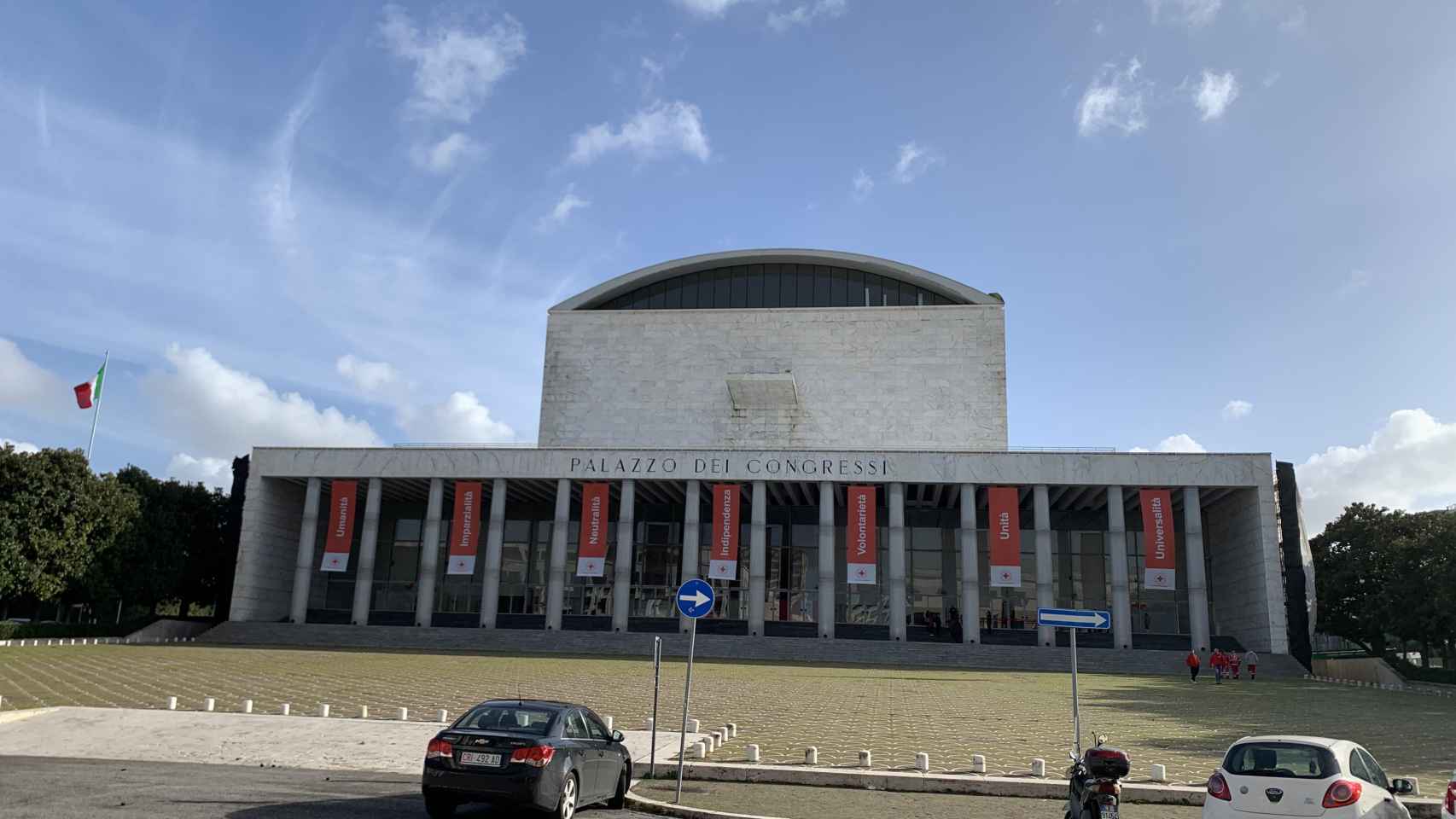 Palacio de Congresos levantado por Mussolini en el EUR.