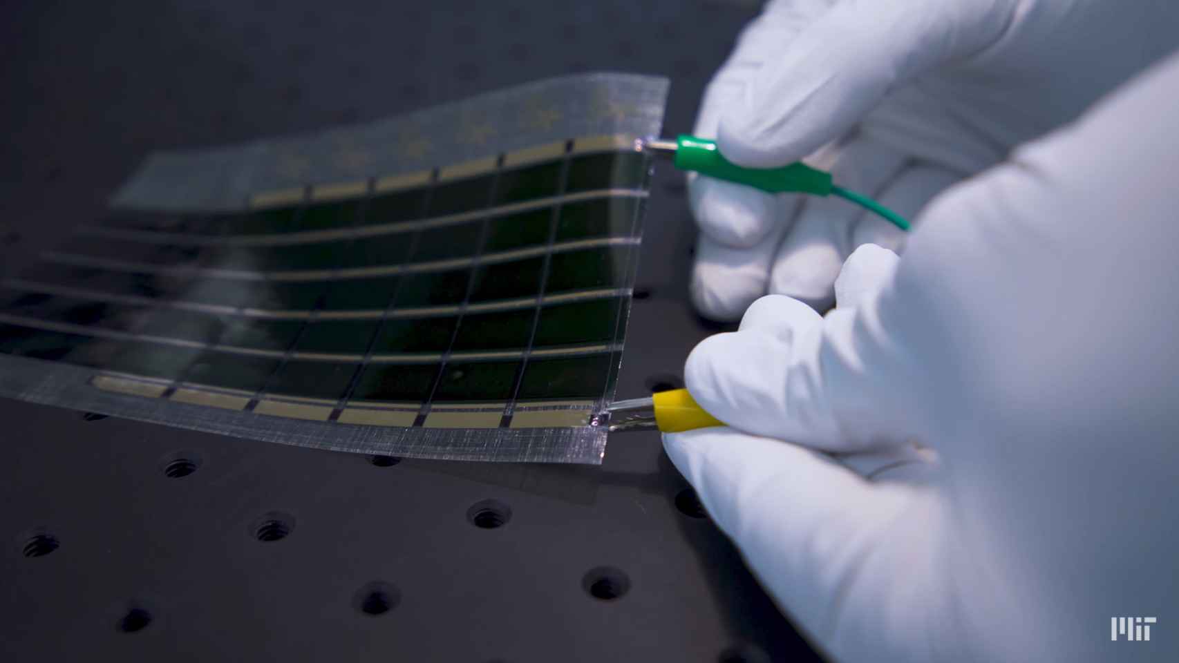 Célula solar flexible del MIT
