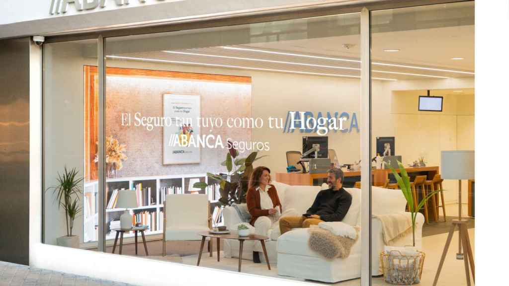 ABANCA transforma sus oficinas en hogares para presentar su nuevo seguro