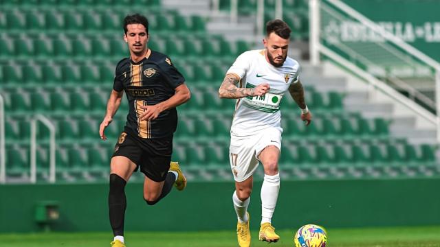 El Elche y el Intercity en un partido de pretemporada.