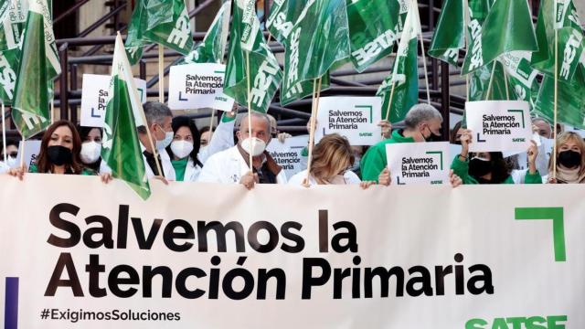 Manifestación convocada por el sindicato Satse el pasado mes de febrero en los centros de salud.