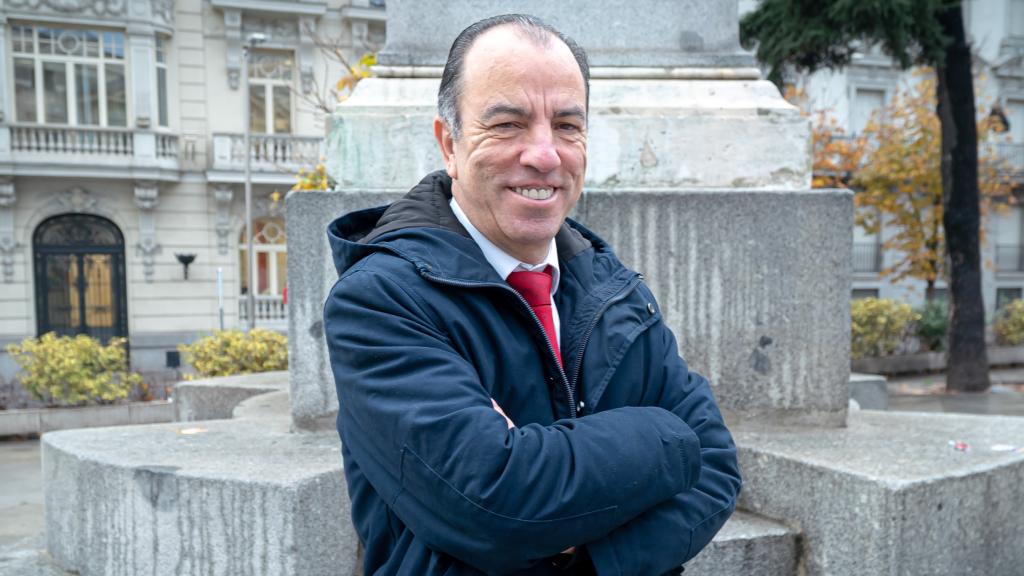 El diputado navarro Carlos García Adanero (procedente de UPN), ocupará el escaño que el PP ha obtenido gracias al voto exterior en Madrid.