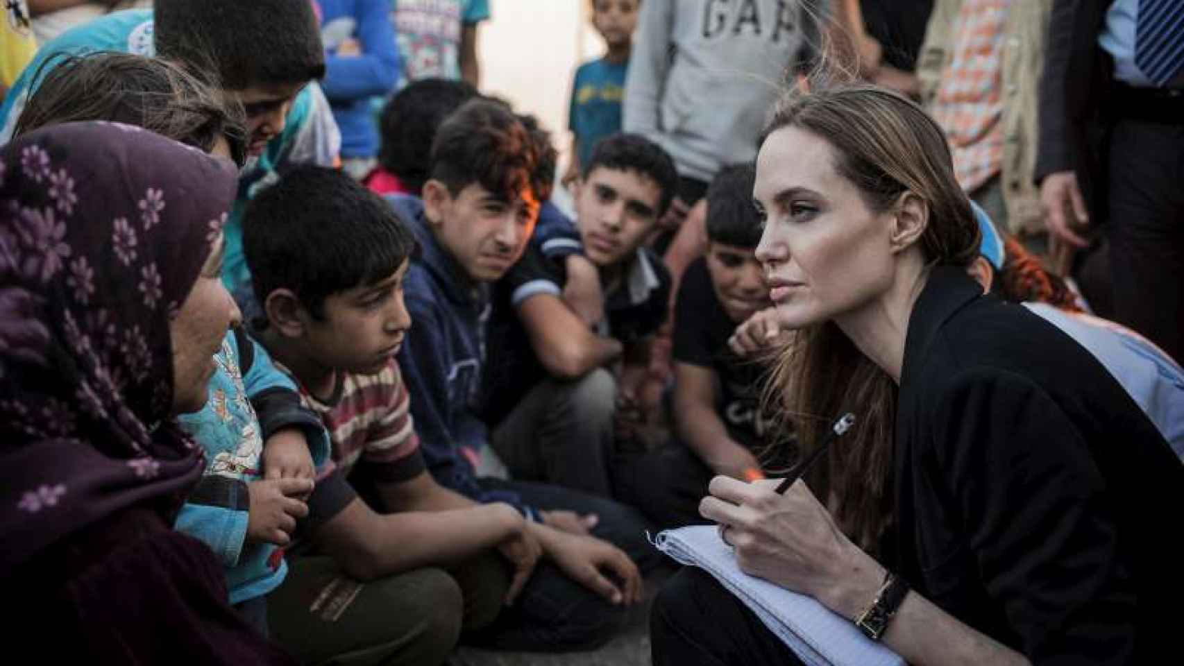 La actriz, durante uno de sus viajes con ACNUR, la agencia de refugiados de la ONU.