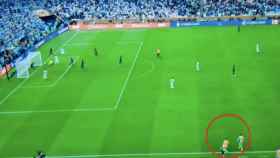 Indignación en Francia por un gol de Argentina que no debió valer
