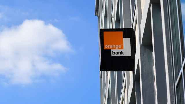 Imagen del logo de Orange Bank en unas oficinas de la compañía.