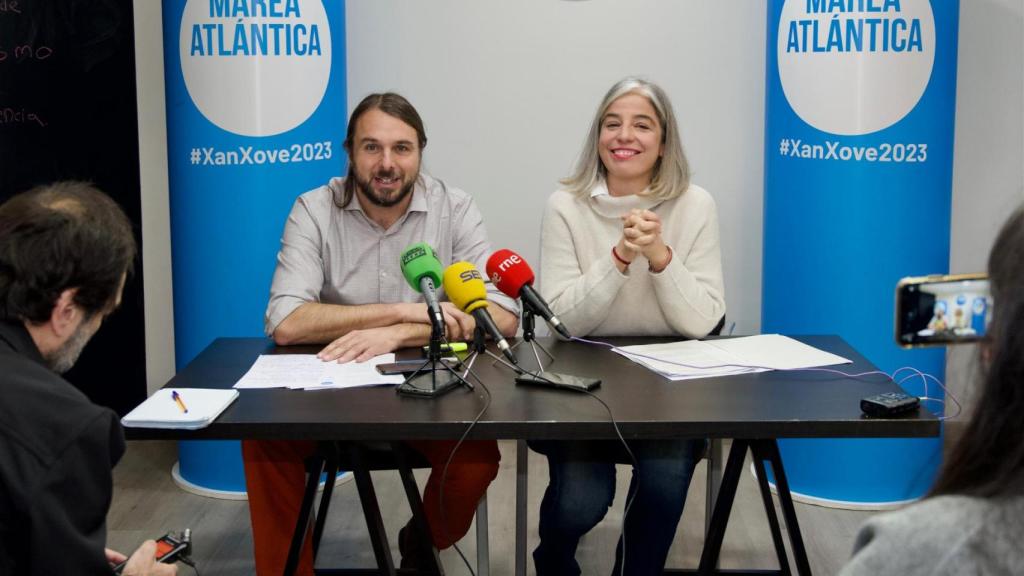 Xan Xove y María García en rueda de prensa.