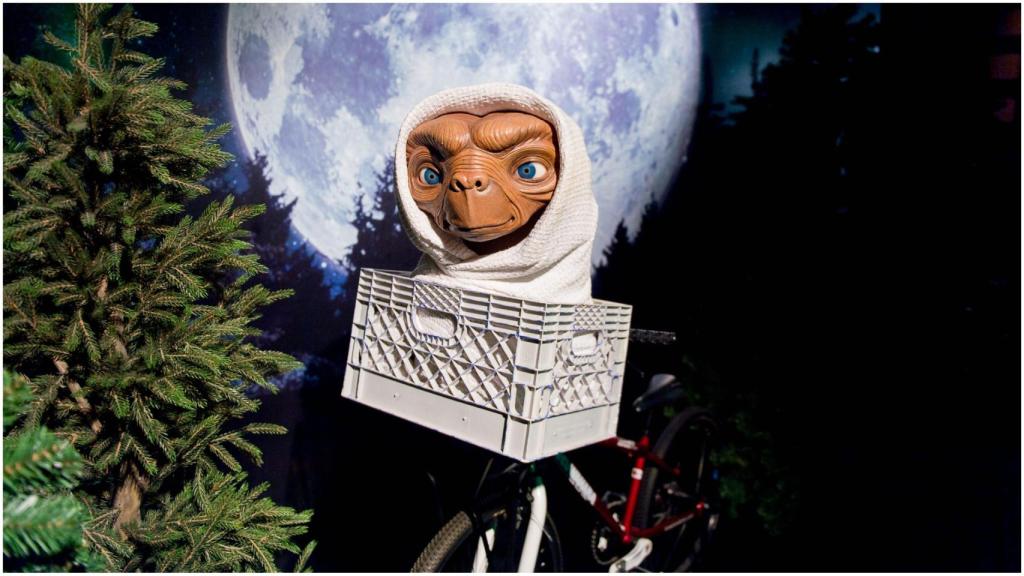 E.T.