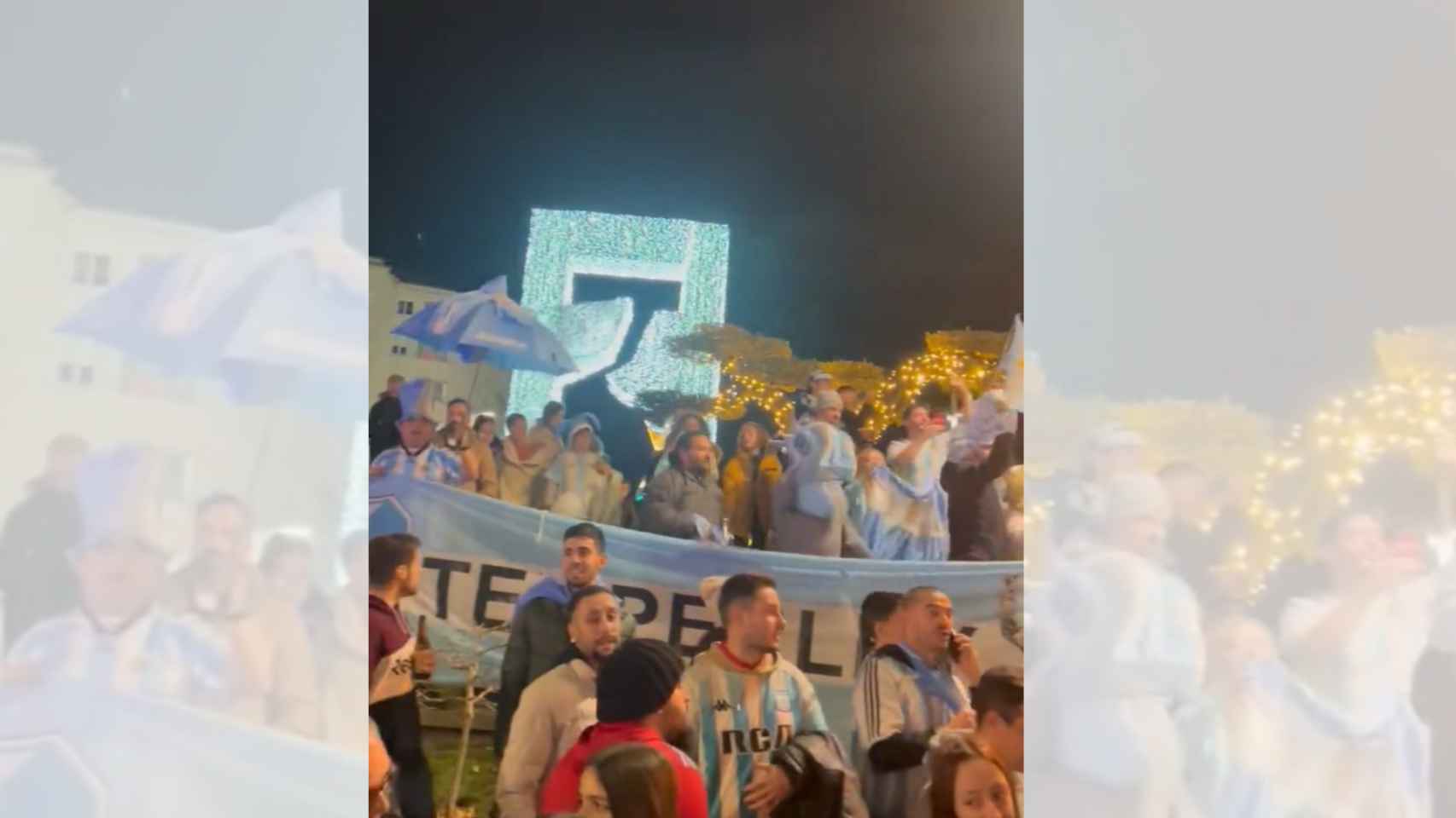 Celebración por el Mundial de Argentina en la Plaza de América de Vigo.