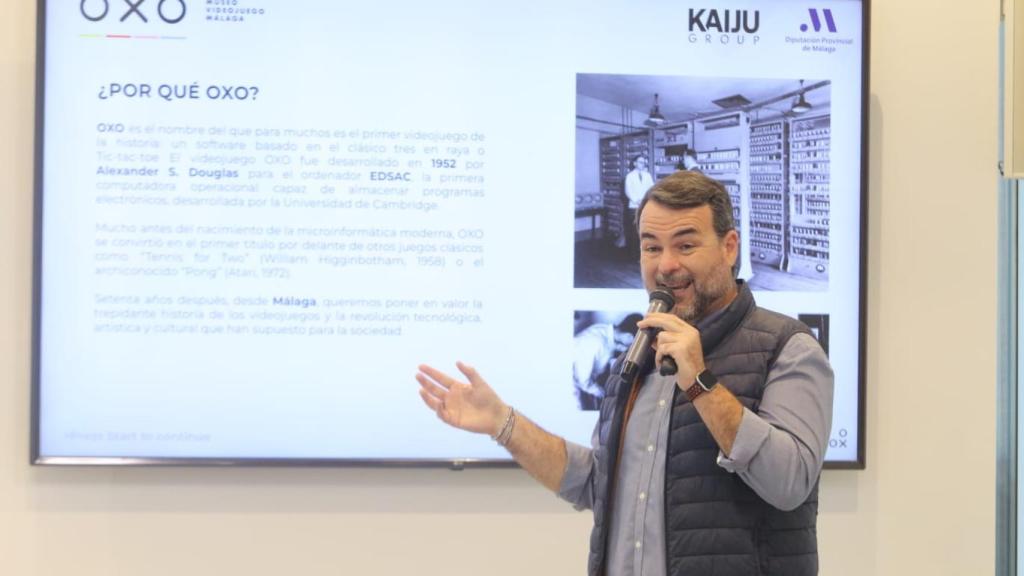 Javier Ramos en la presentación del museo OXO.