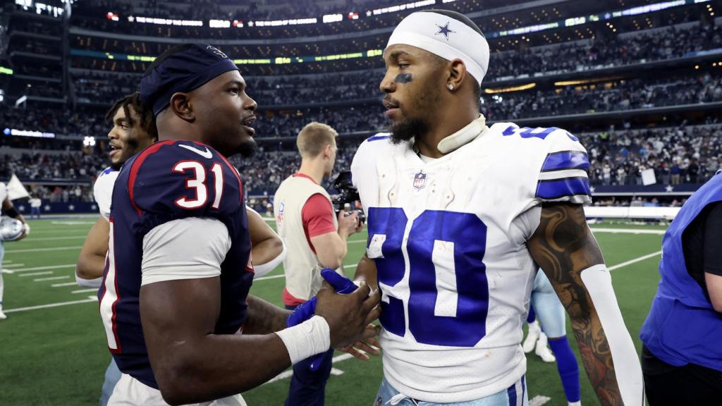 Dameon Pierce y Tony Pollard, durante el Houston Texans - Dallas Cowboys de la NFL 2022/2023