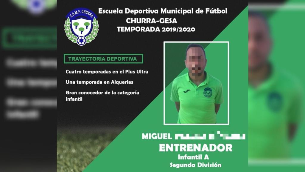 Miguel, el entrenador de fútbol base del EDMF Churra, detenido por 5 agresiones sexuales a menores en Murcia.