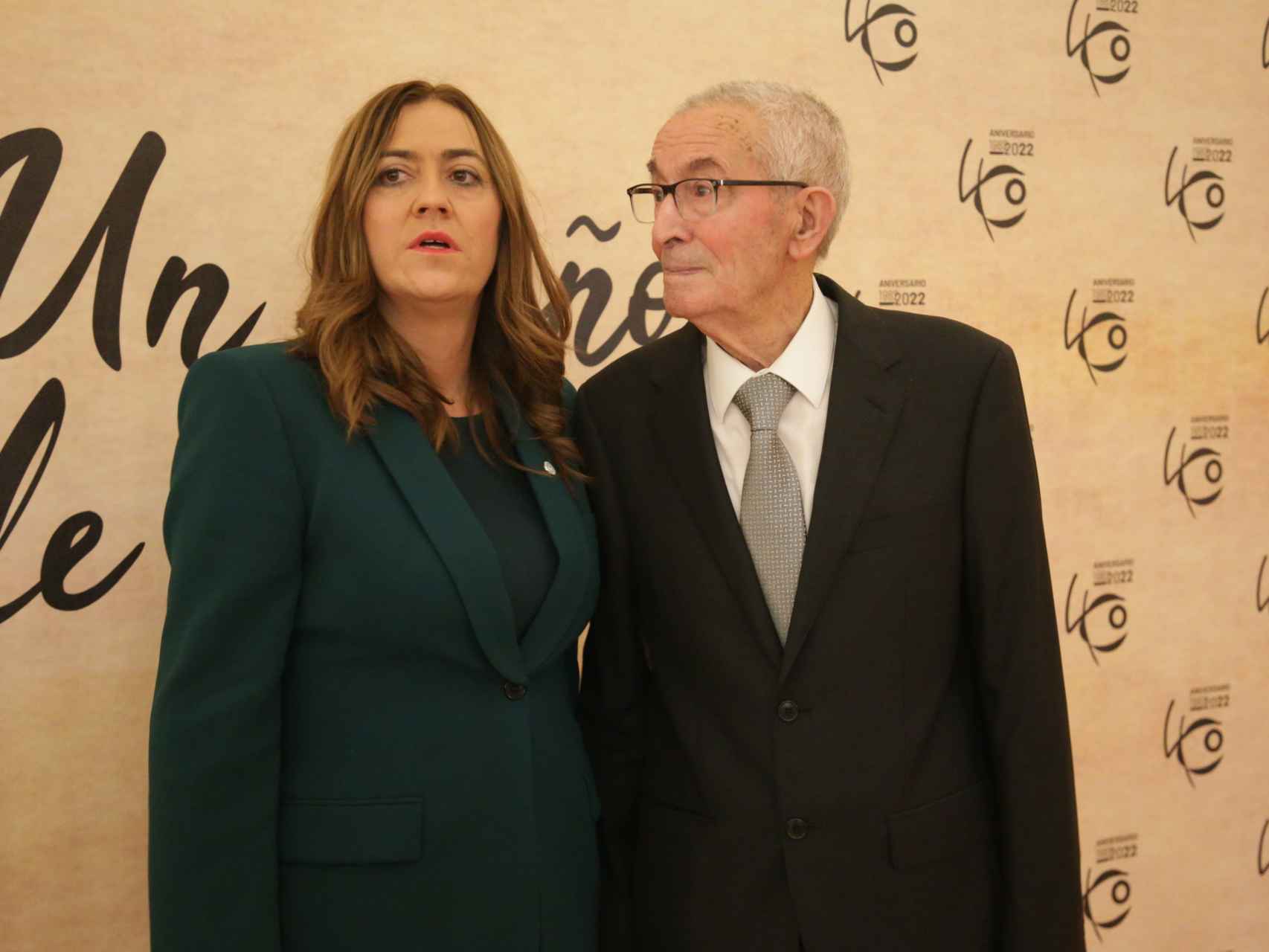 La delegada del Gobierno, Virginia Barcones, y el presidente de Cobadú, Florentino Mangas, este miércoles en Zamora.