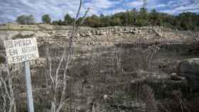 El pantano de Rialb, que abastece a Barcelona, seco, a 24 de noviembre de 2022.
