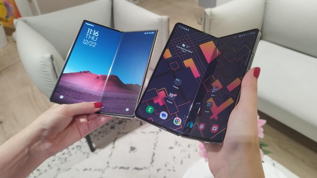 Xiaomi Mi MIX Fold 2 y Samsung Galaxy Z Fold 4