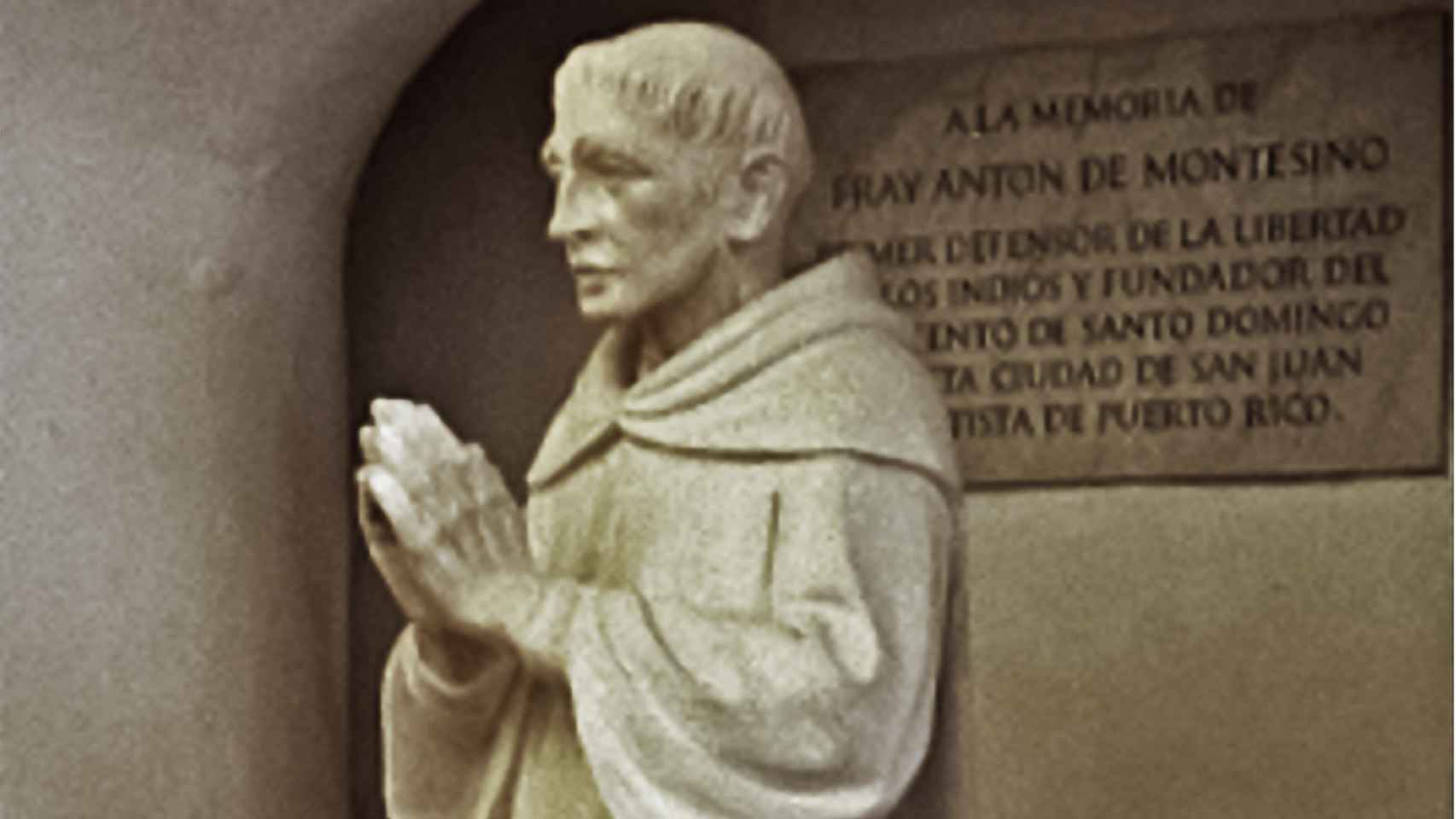 Escultura de Antonio de Montesinos en el convento de Santo Domingo.