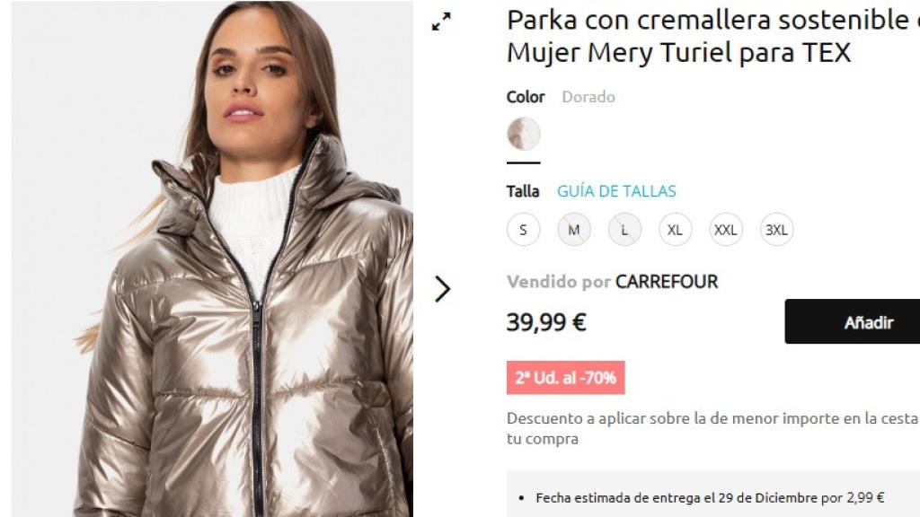 Parka con cremallera.