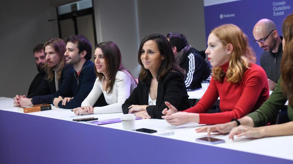 Irene Montero, Ione Belarra y Lilith Verstrynge en una reunión del Consejo Ciudadano Estatal de Podemos.