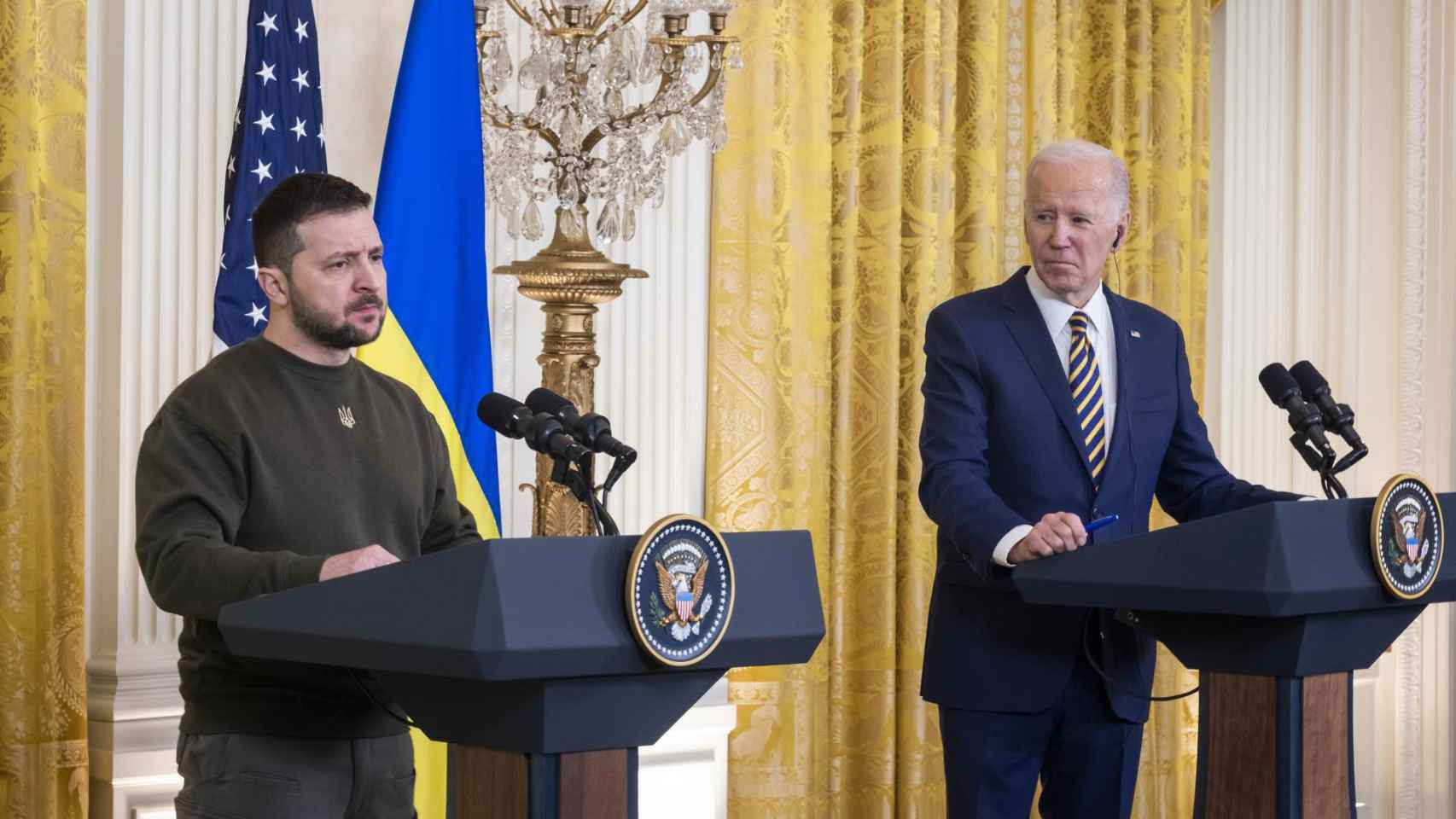 Zelenski se reúne con Biden en un viaje secreto a EEUU.