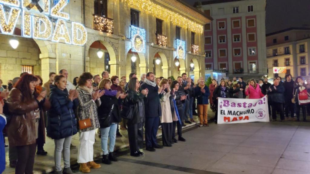 Acto de homenaje por el asesinato de Soraya, la última víctima de violencia de género en España.