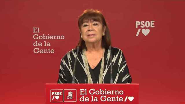 La presidenta del PSOE, Cristina Narbona, durante su mensaje este domingo.