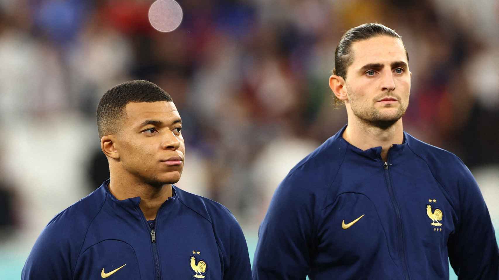 Kylian Mbappé y Adrien Rabiot, durante el Mundial de Qatar.