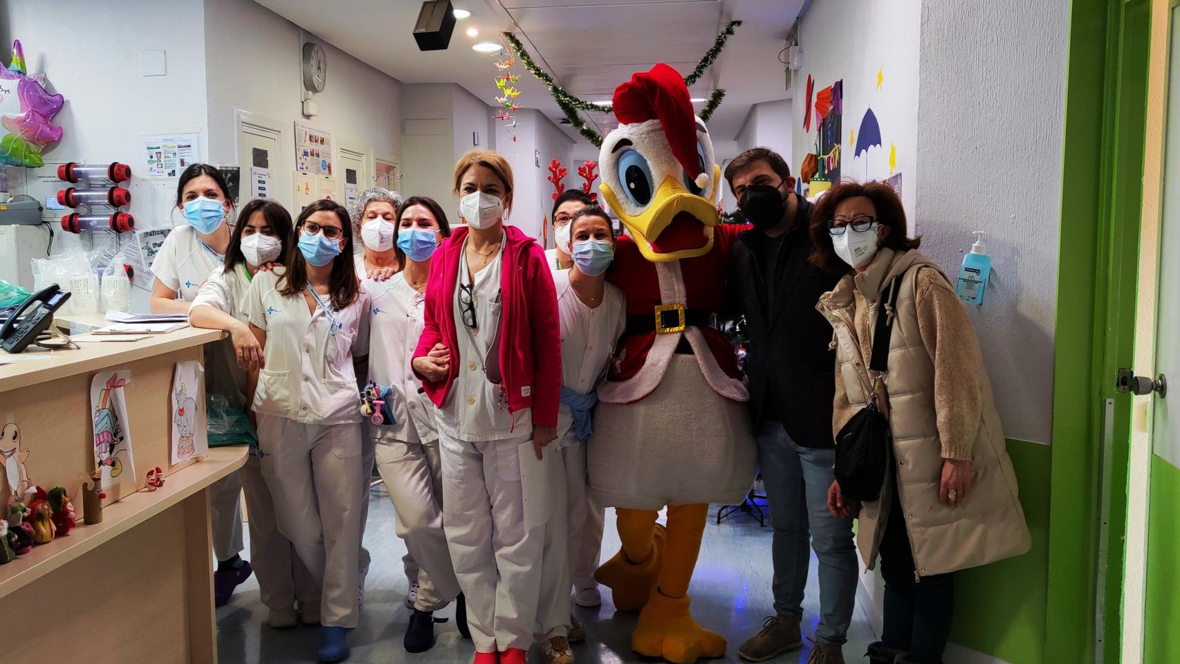 Representantes del Vallsur en el Hospital Clínico Universitario de Valladolid