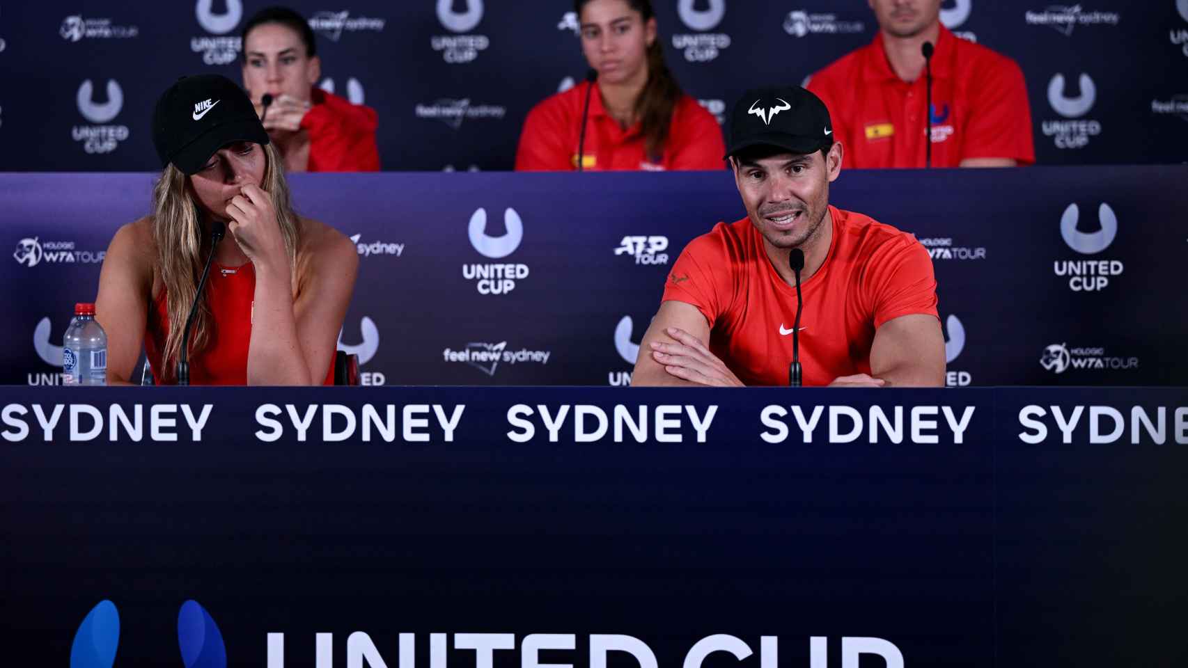 Paula Badosa y Rafa Nadal en la rueda de prensa de la United Cup