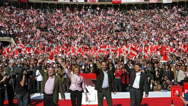 Imagen del mitin celebrado en Valencia por las elecciones de 2008 y cuya financiación se investiga.