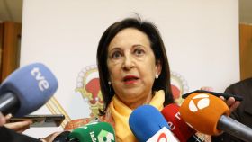La ministra de Defensa, Margarita Robles, este jueves en Paracuellos de Jarama.