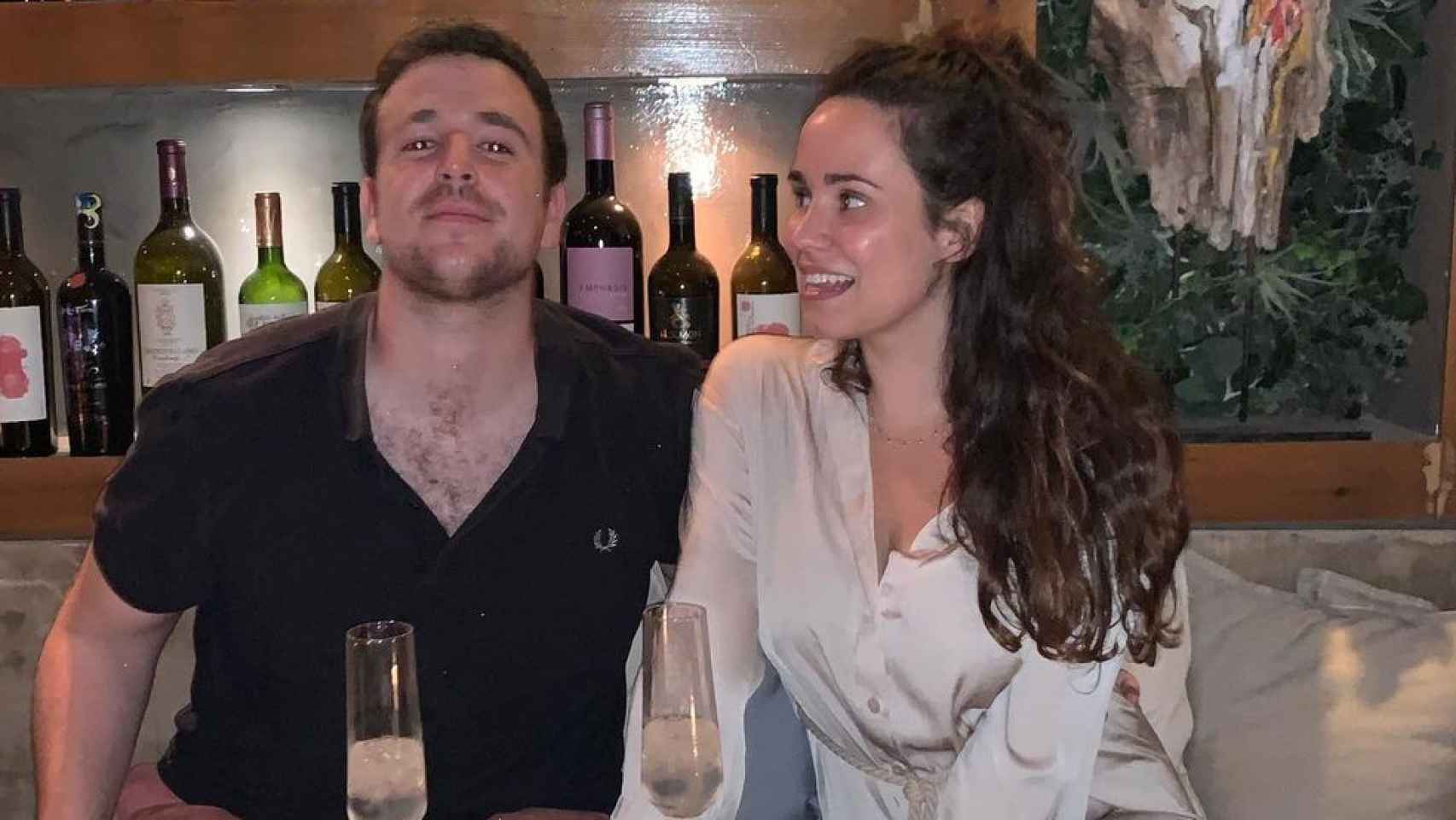Carolina Monje junto al que fue su novio, Álex Lequio, en una imagen de sus redes sociales.