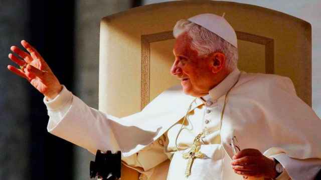 Benedicto XVI, en imagen de archivo, realizó su primera visita a España en Valencia.