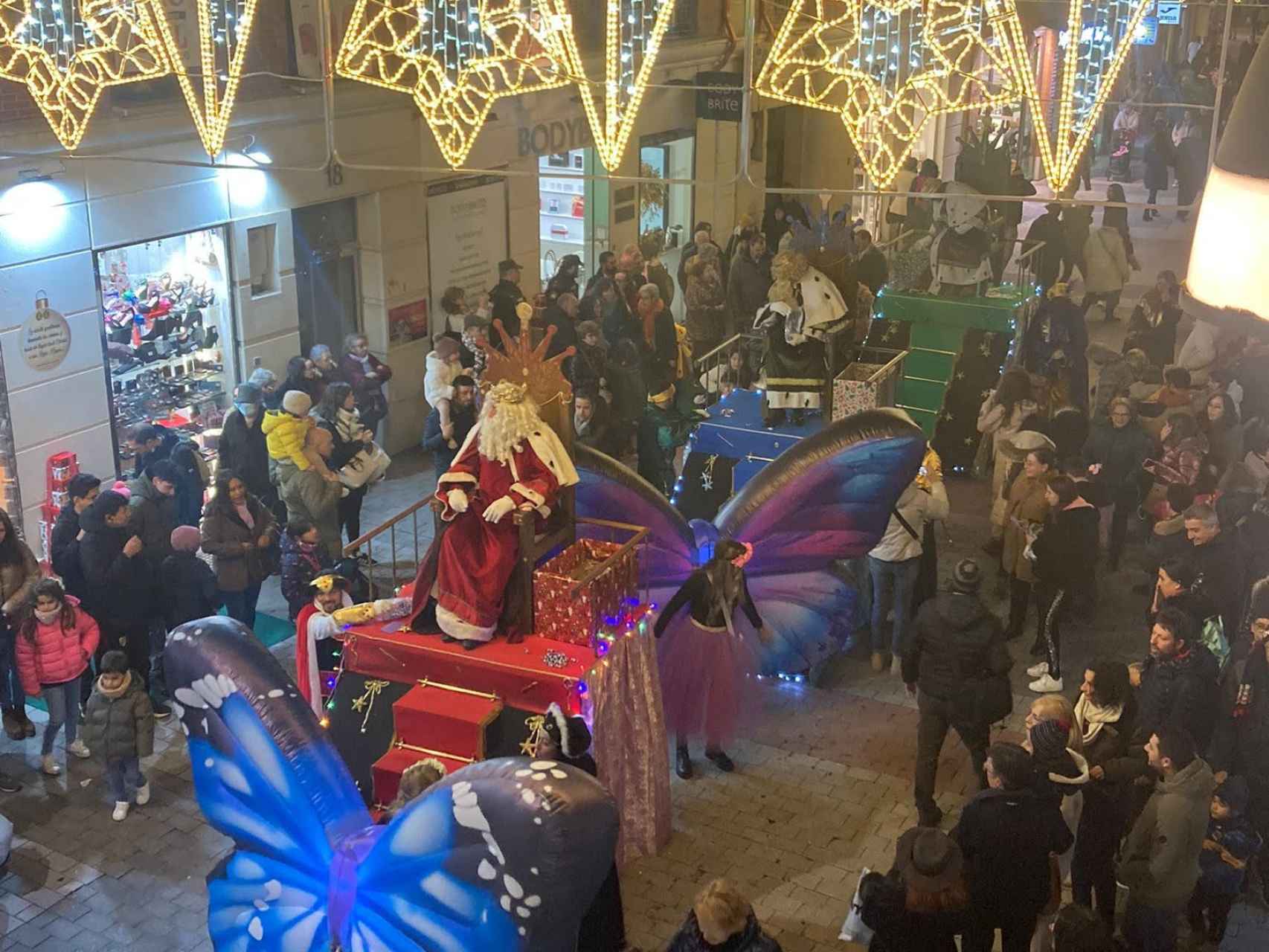 Los Reyes Magos en la calle Mantería de Valladolid.