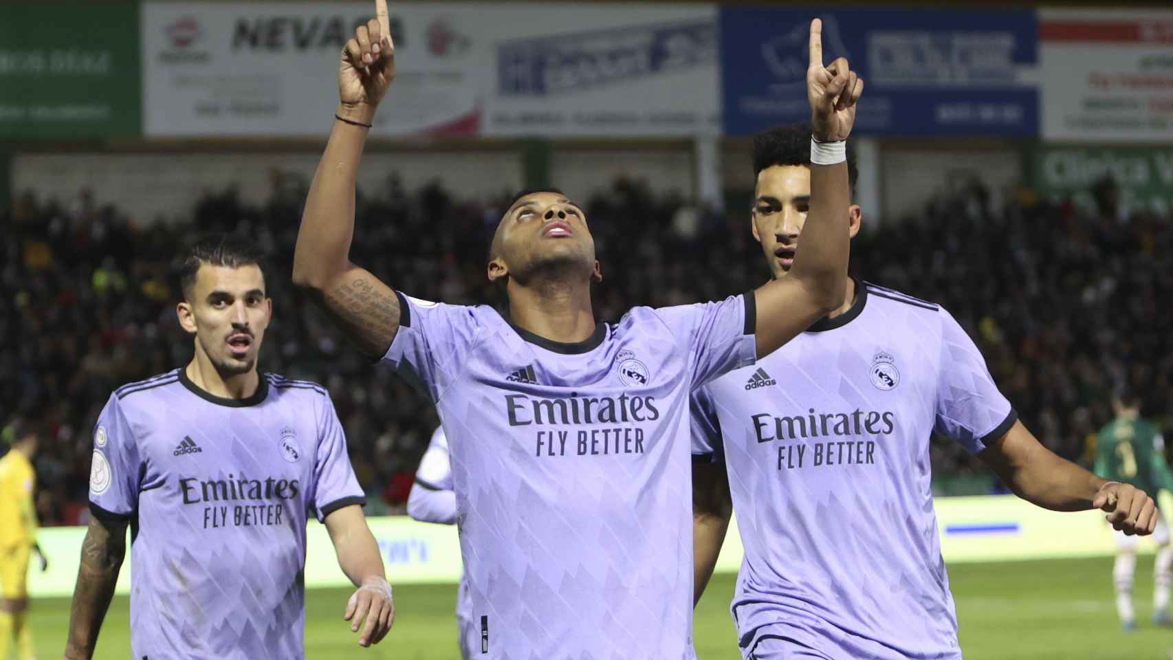 Rodrygo celebra su gol en el Cacereño - Real Madrid.