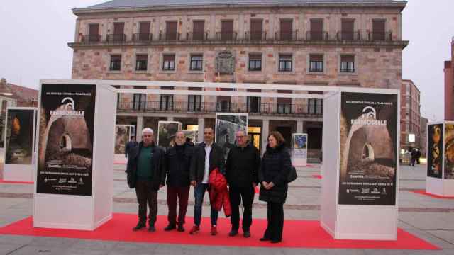 Fermoselle (Zamora) acoge la exposición itinerante al aire libre ‘Mil bodegas únicas a tu alcance’