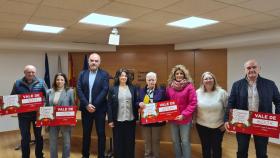 Narón (A Coruña) entrega los vales de la campaña de comercio local en Navidad