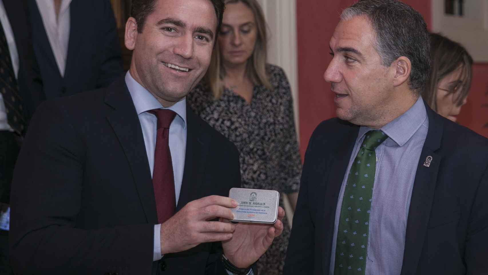 Teodoro García Egea y Elías Bendodo, en octubre de 2019.