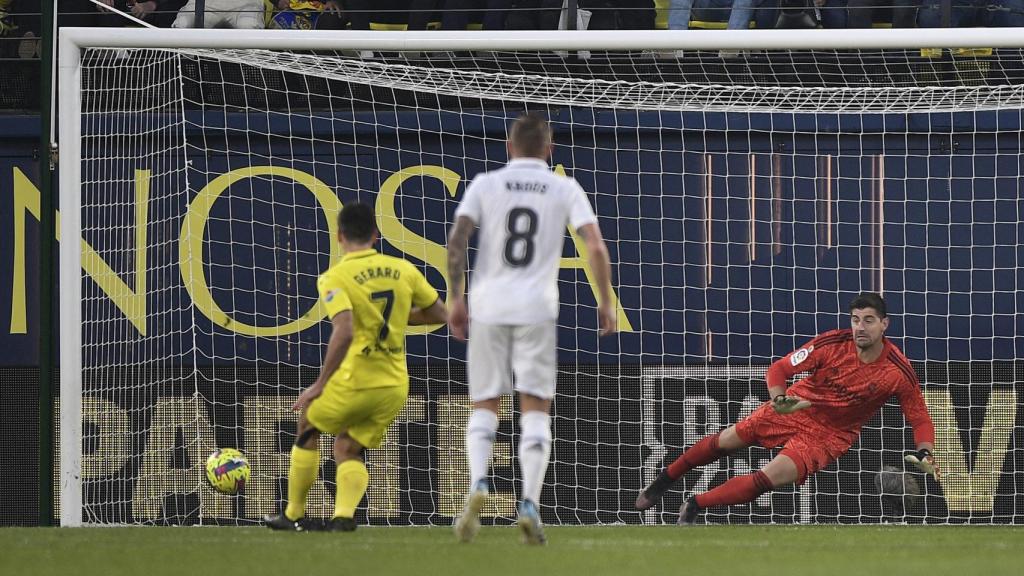 Gerard Moreno marca de penalti al Real Madrid