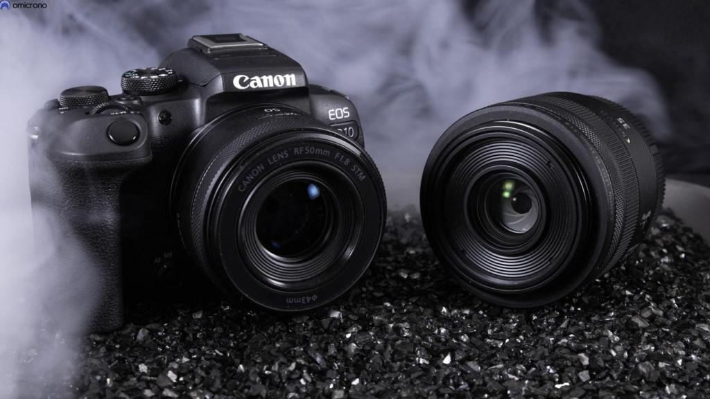 EOS R10.