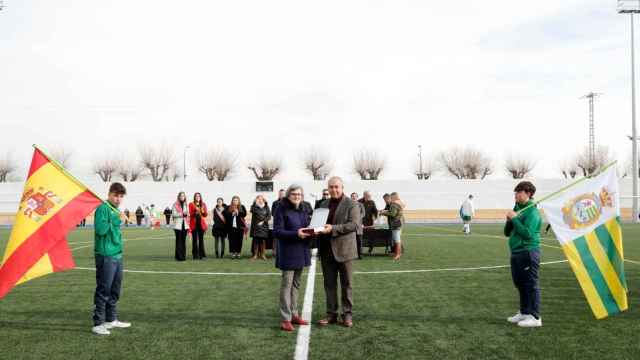 Acto de inauguración del campo de fútbol 'El Prado' de Villaseca de la Sagra