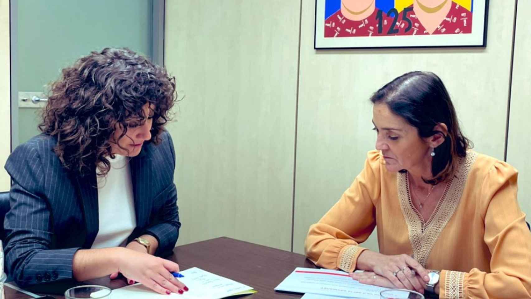 Enma López y Reyes Maroto, durante una reunión este martes planificando la campaña electoral.