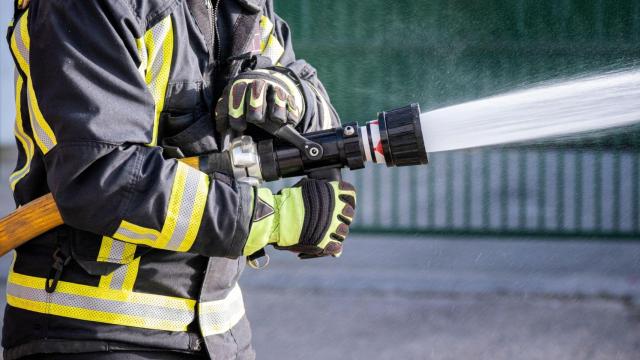 Un incendio en una cocina en Fene (A Coruña) moviliza a los servicios de emergencia
