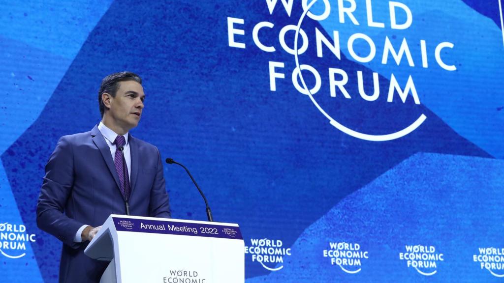 El presidente del Gobierno, Pedro Sánchez, durante su intervención en el Foro Económico Mundial en Davos (Suiza).